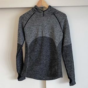 Fabletics Athletic Fitted Hoodie Pullover NWOT